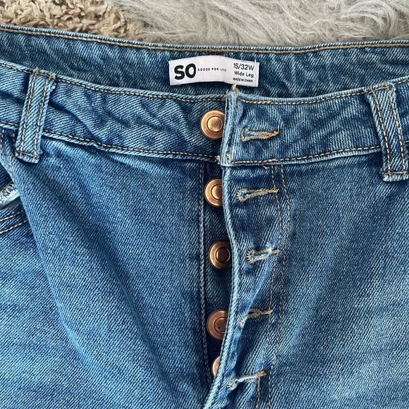 SO Wide Leg Multi Button Jeans - Picture 5 of 10